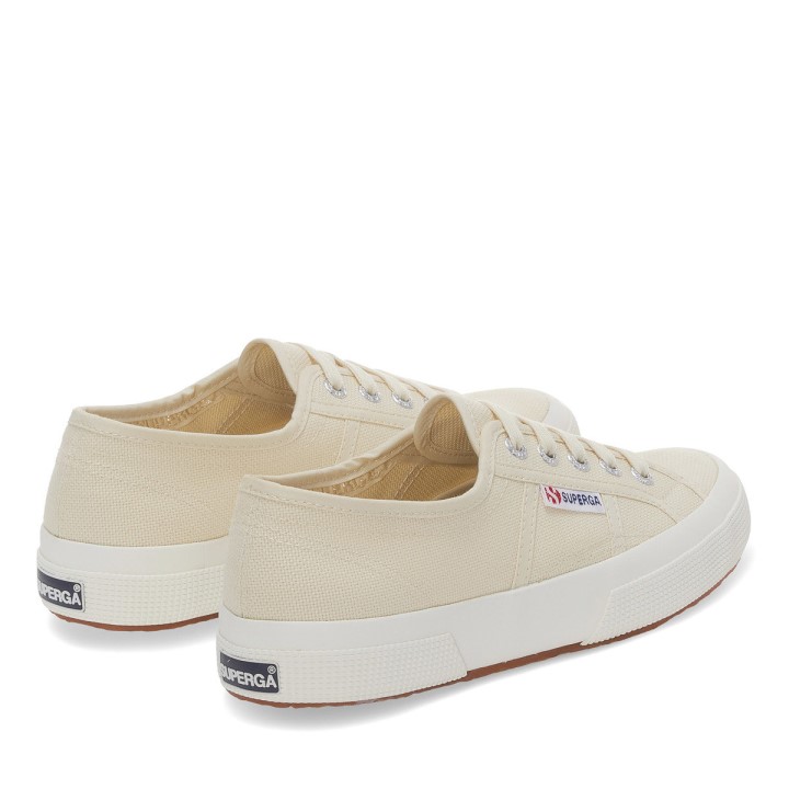 Superga 2750 Cotu Classic Beige Lt Shell-f Avorio