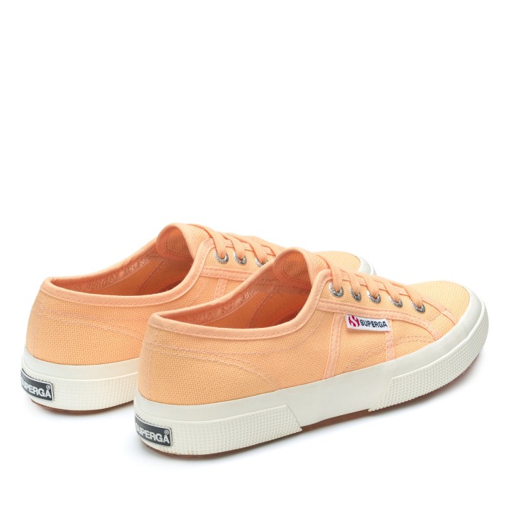 Superga 2750 Cotu Classic Naranča Marelica-f Avorio