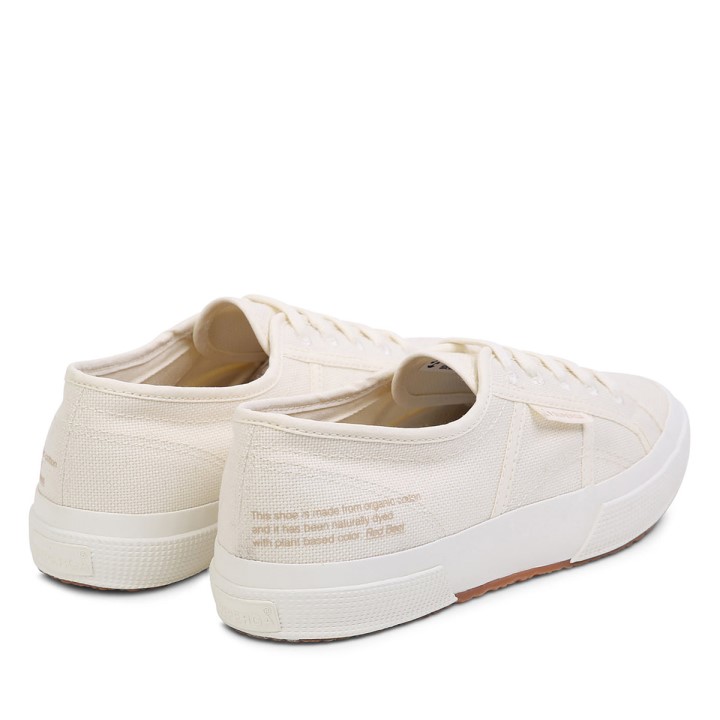 Superga 2750 Organsko Platno Prirodna Boja Prirodna